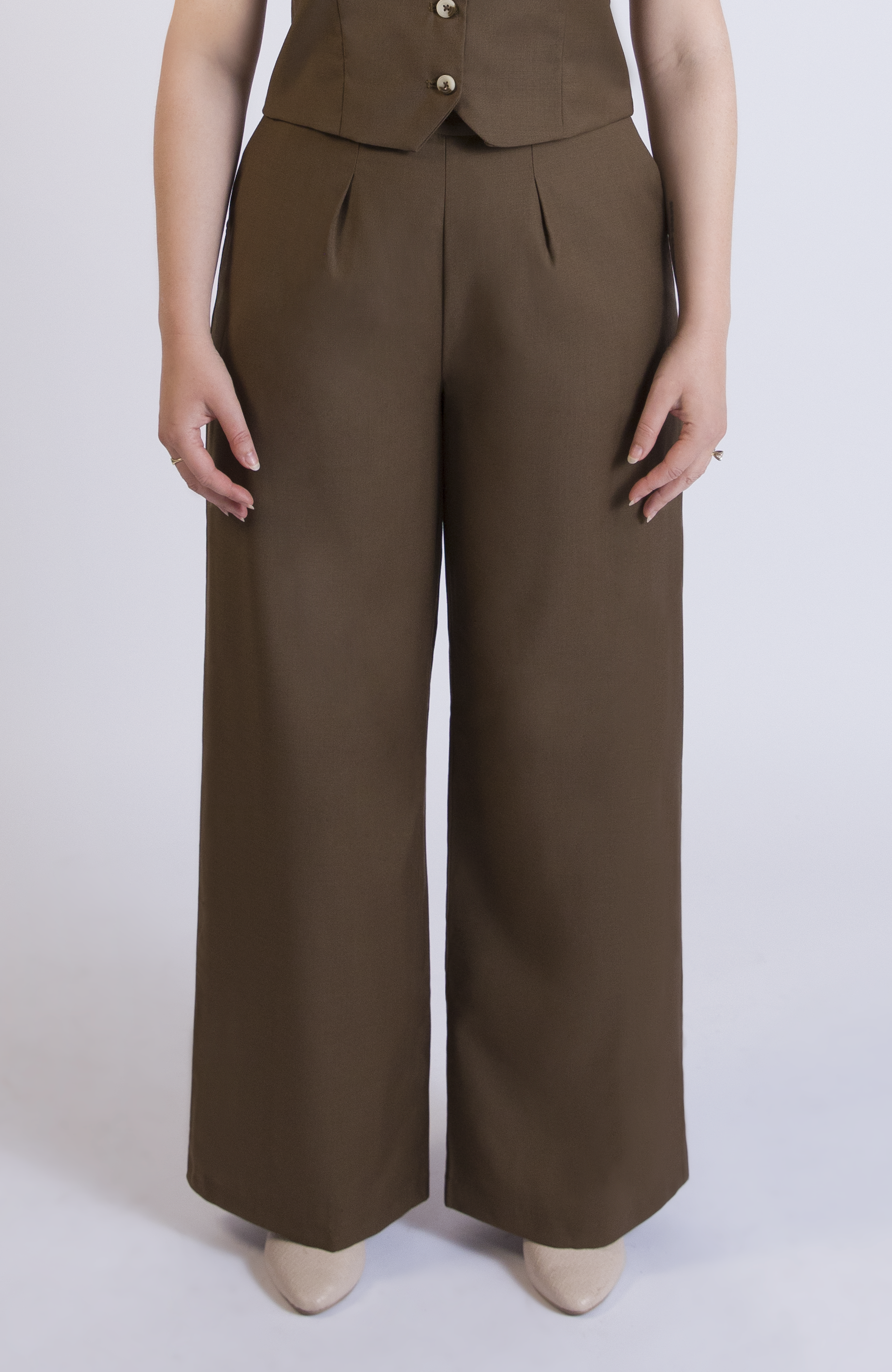 Wool Pants For Full Hips And Thighs – Aam The Label